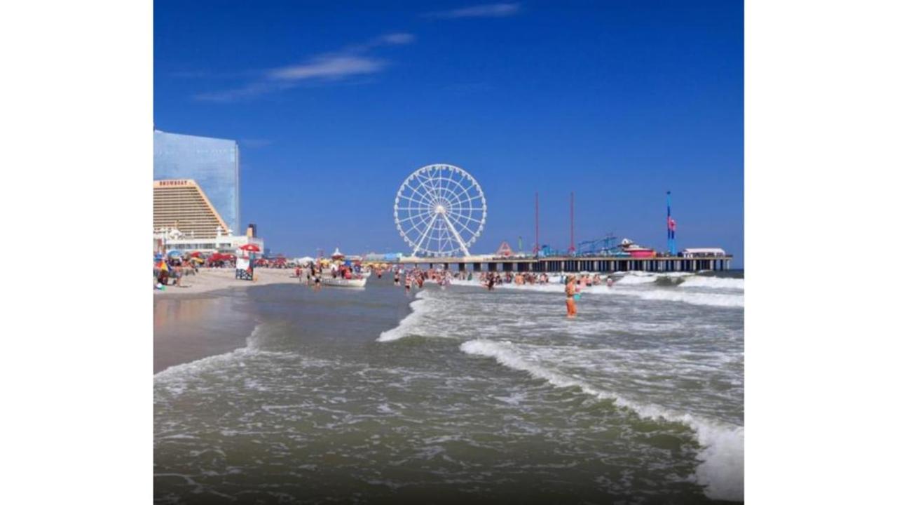 Astonishing Ocean Front Condo Cozysuites At Showboat Atlantic City Exterior foto